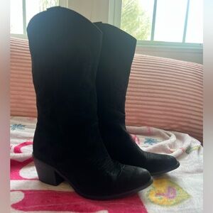 🌙 Black Suede Mid-Calf Cowboy Boots-Size 7-GUC - Festival Ready Giddy-Up Boots